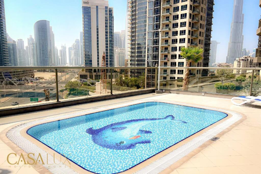 Lovely Big Studio W/ Burj Khalifa View In Downtown Дубай Экстерьер фото